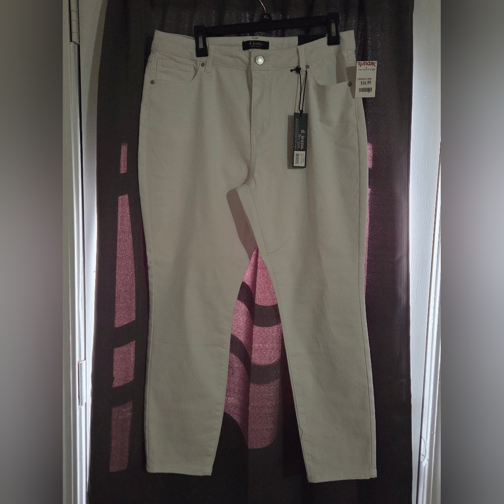 d. jeans White Denim Pants